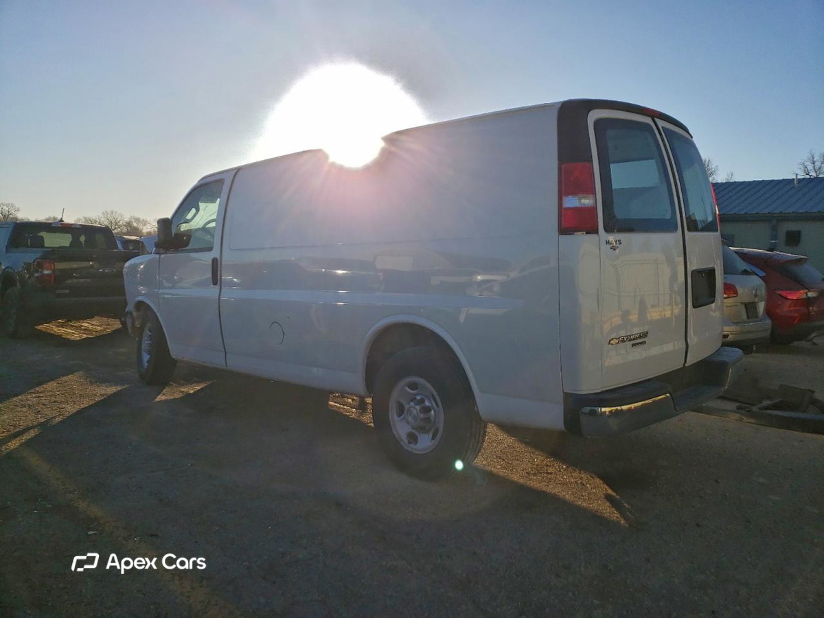 Chevrolet Express 2016