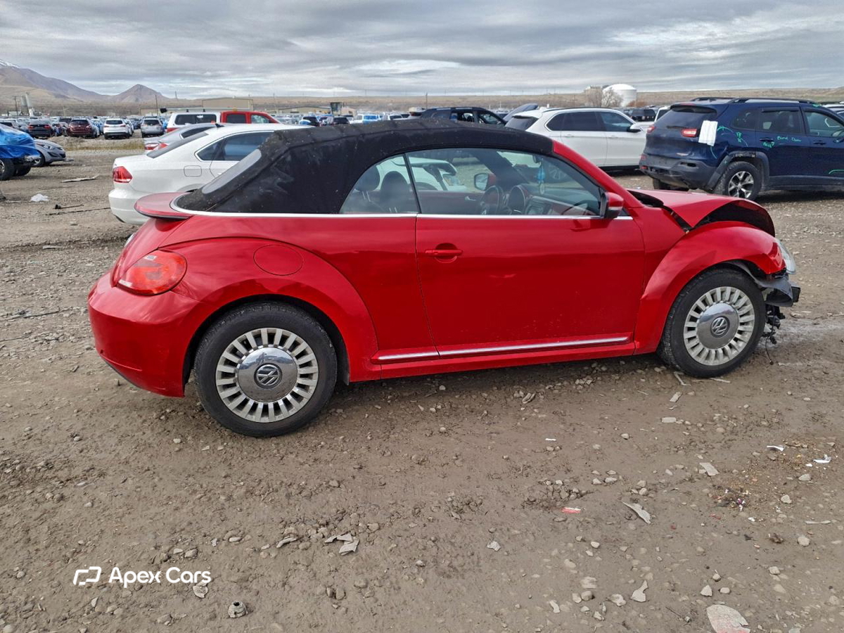Volkswagen Beetle 2013