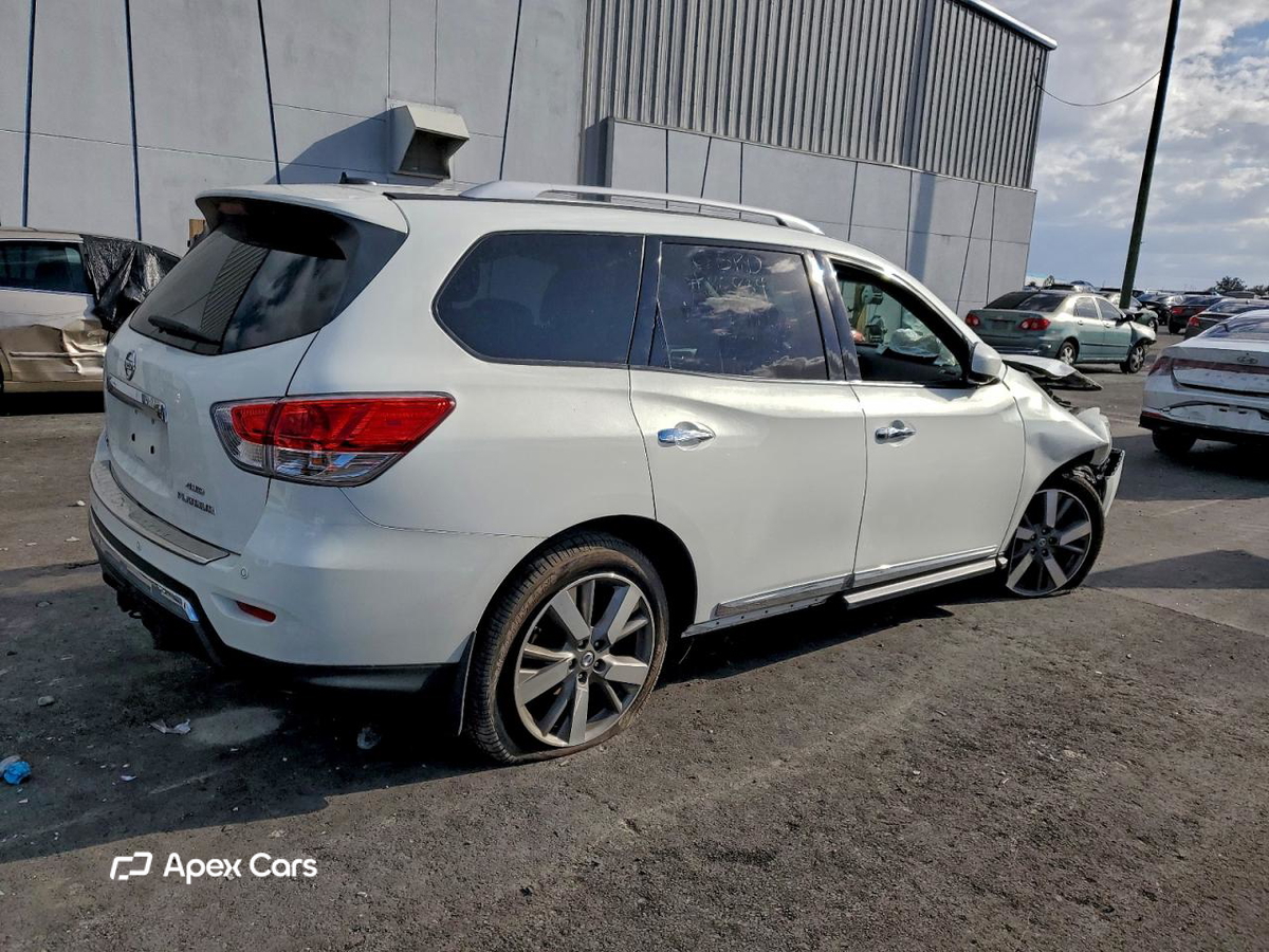 Nissan Pathfinder 2014