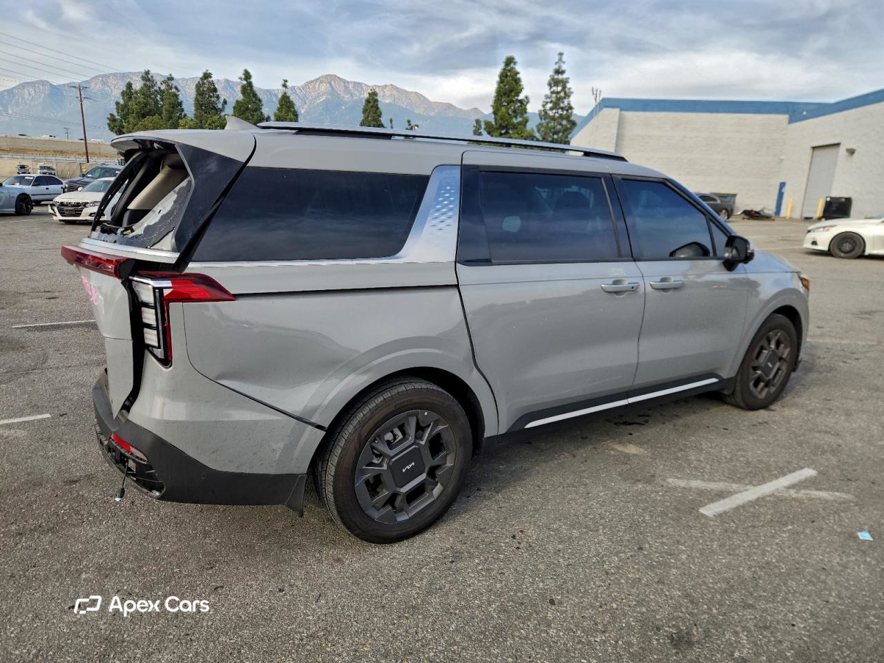 Kia Carnival 2025