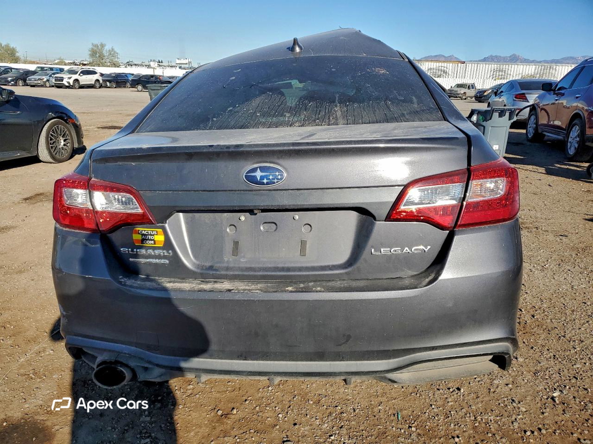 Subaru Legacy 2018