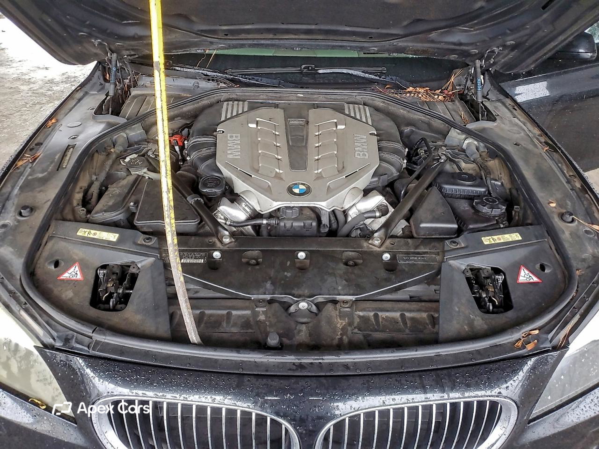 BMW Series 7 2009