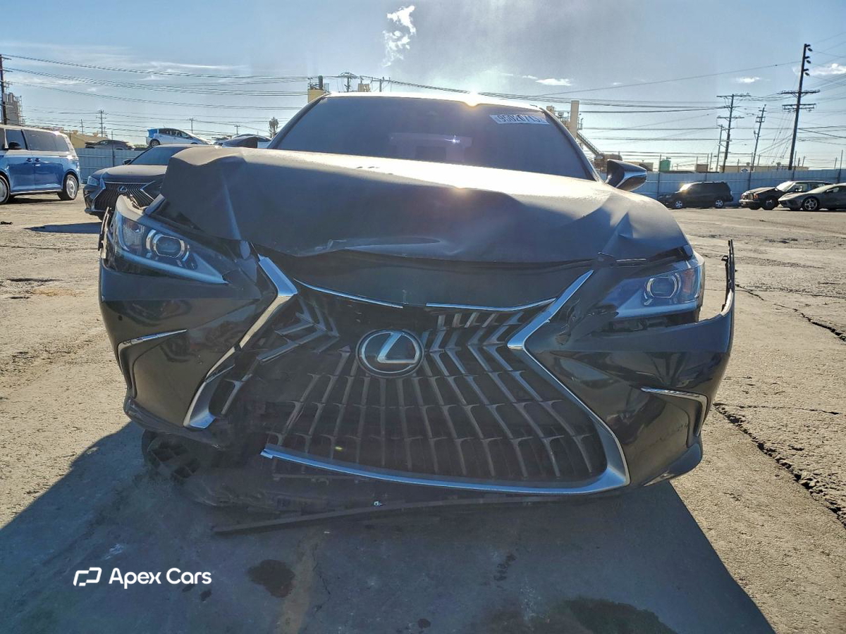 Lexus ES 2023