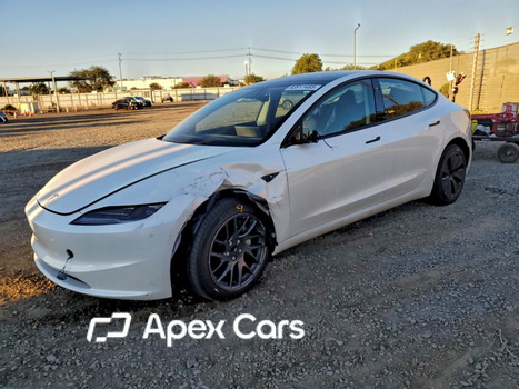Tesla Model 3 2025 - Image 1 of 13