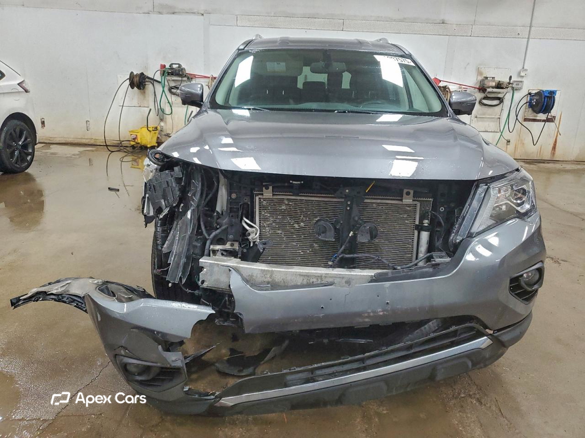 Nissan Pathfinder 2019