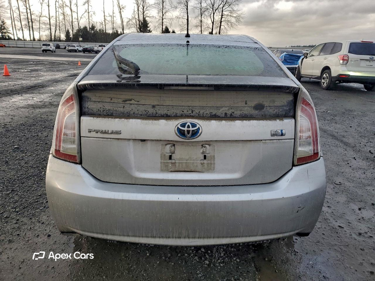 Toyota Prius 2015