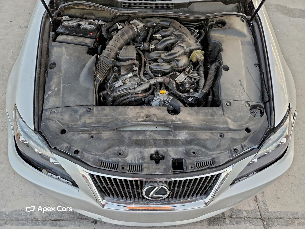 Lexus IS 2010
