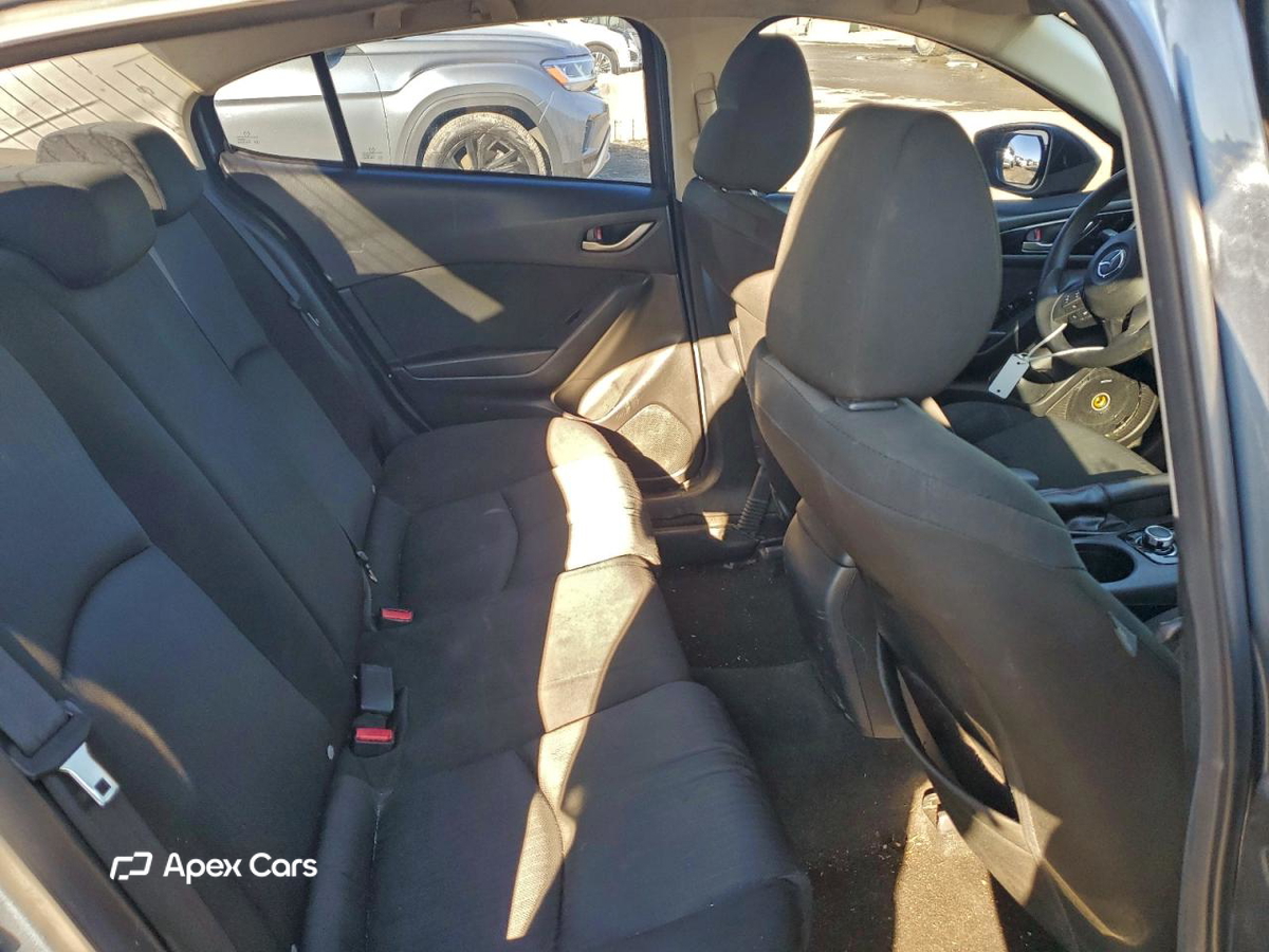 Mazda 3 2015