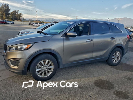 Kia Sorento 2016 - Image 1 of 13