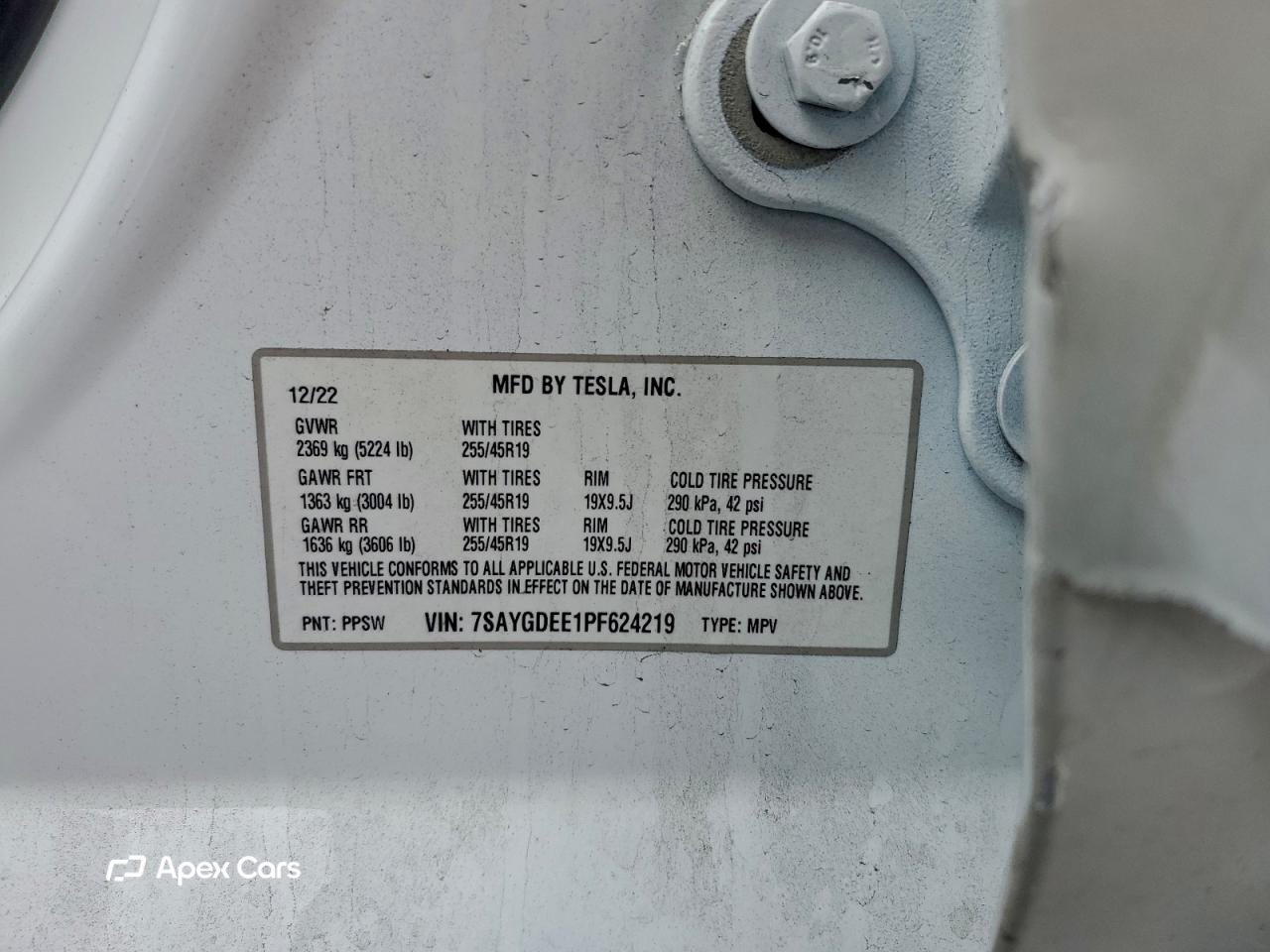 Tesla Model Y 2023