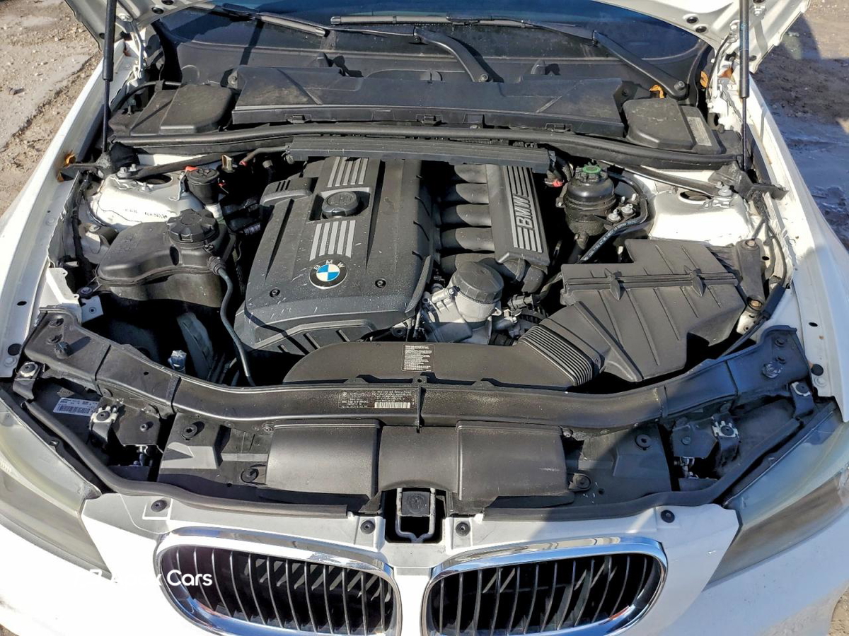 BMW Series 3 2011