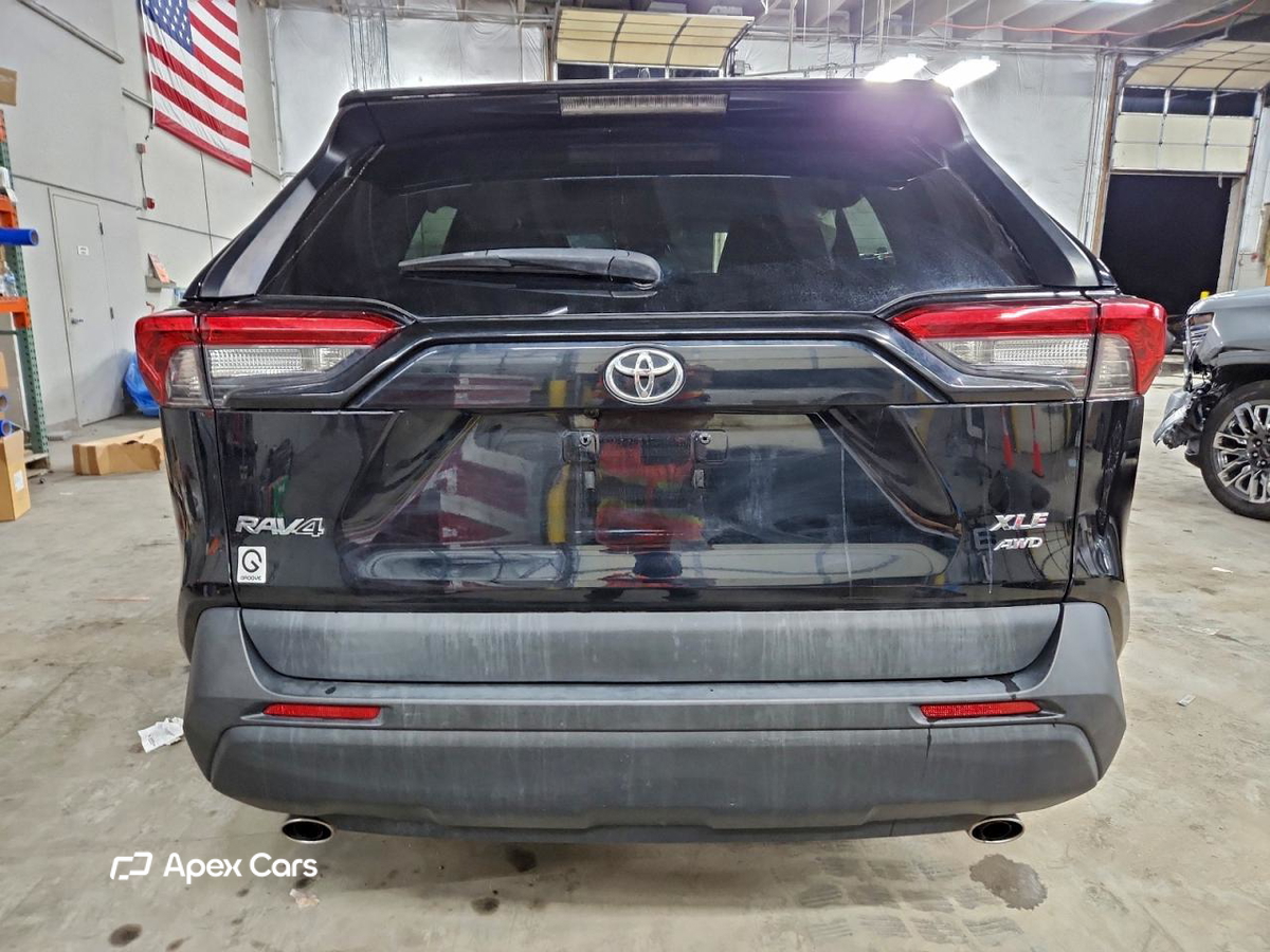 Toyota RAV 4 2021