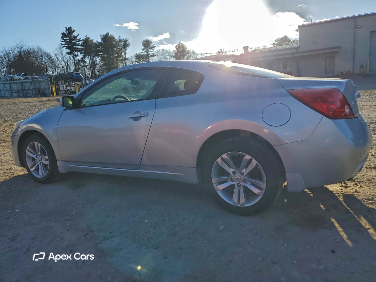 Nissan Altima 2012