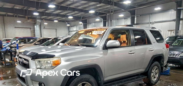 Toyota 4Runner 2012 - Image 1 of 14