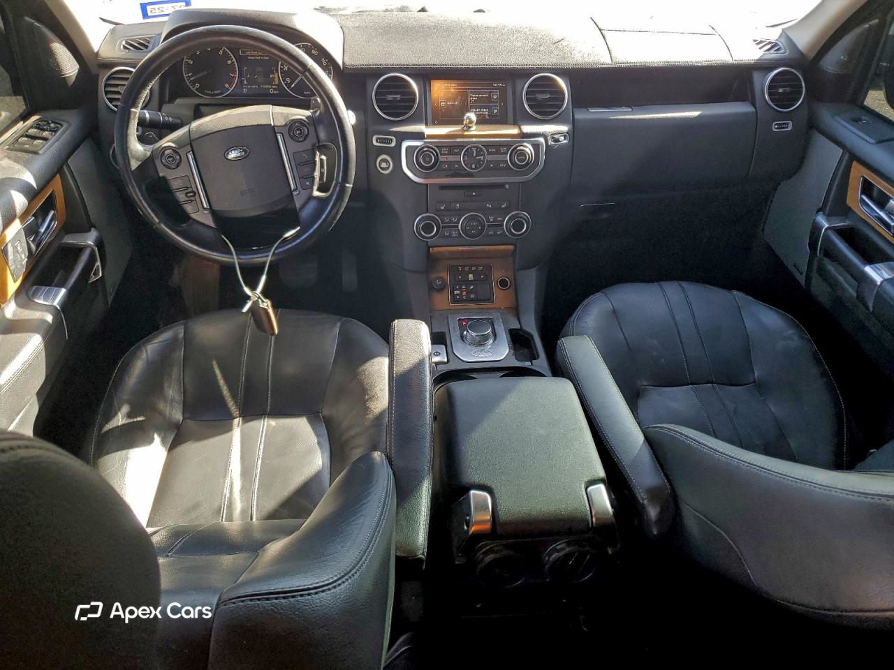 Land Rover LR4 2016
