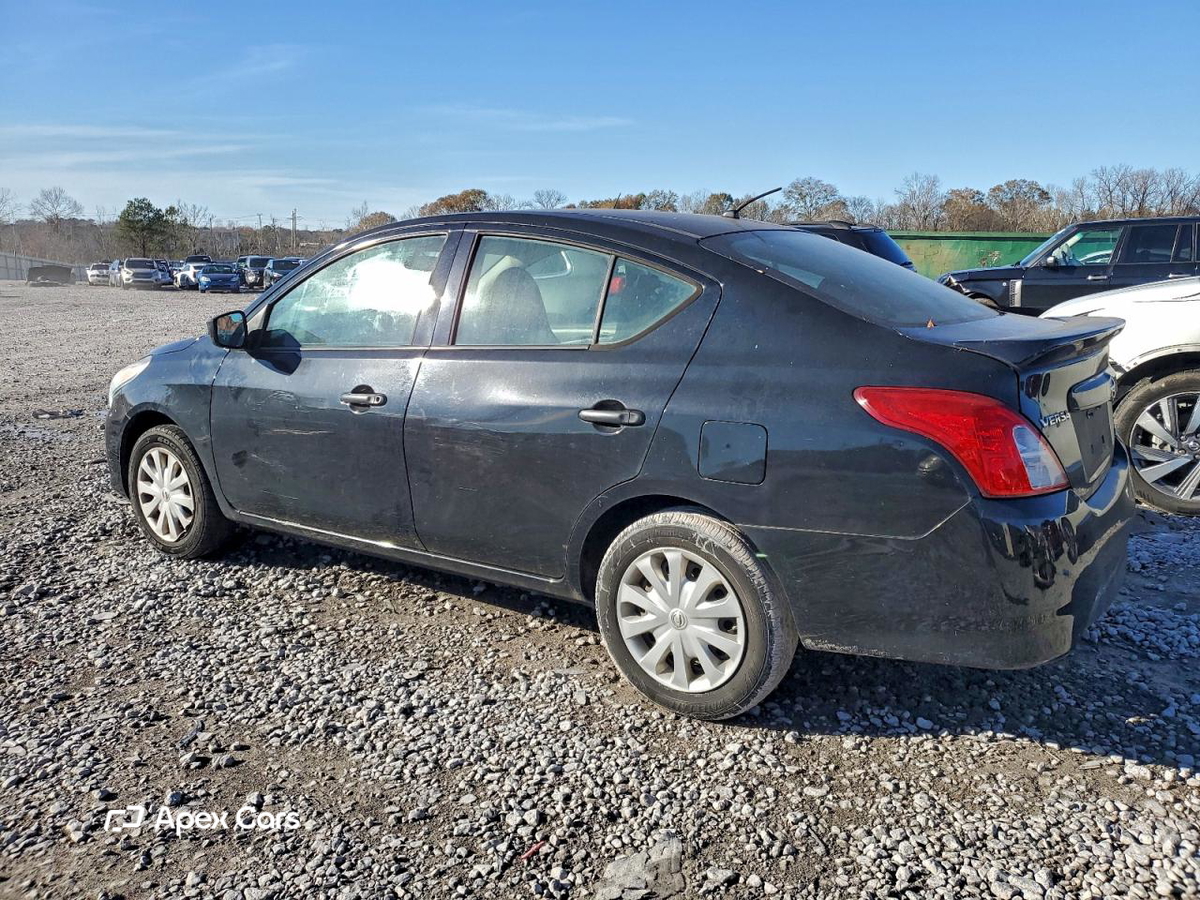 Nissan Versa 2016