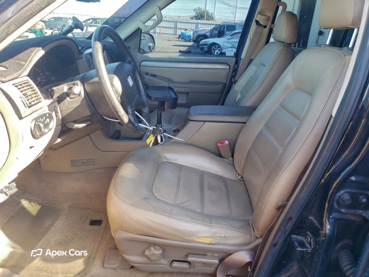 Ford Explorer 2004