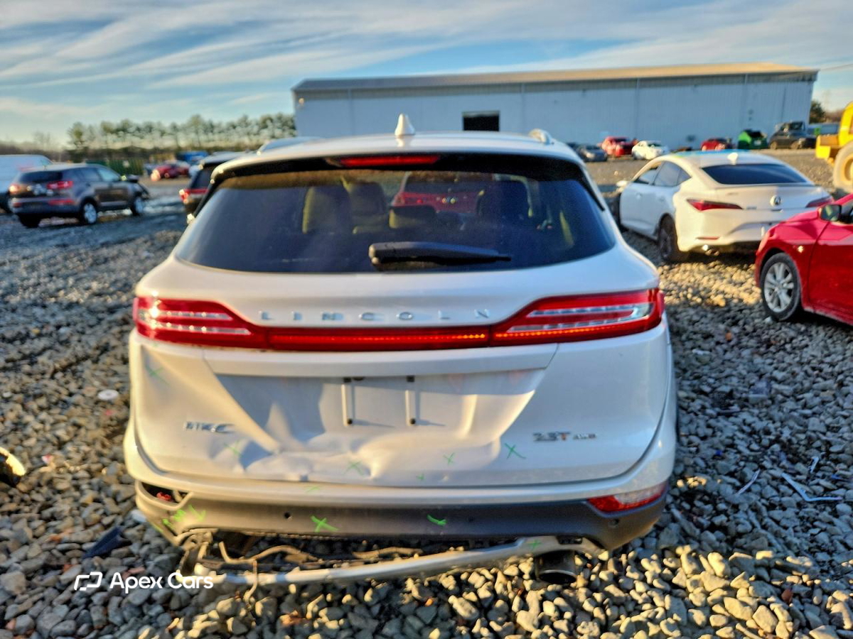 Lincoln MKC 2017