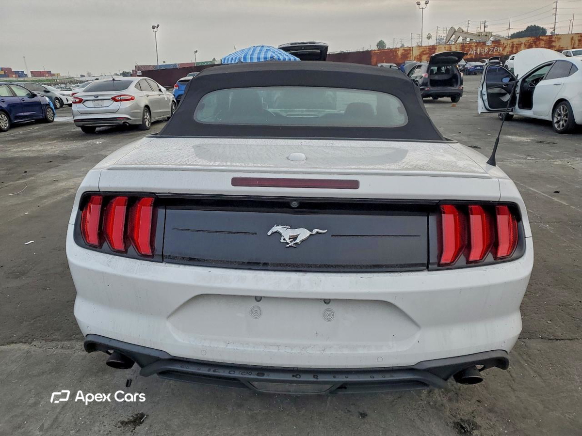 Ford Mustang 2021
