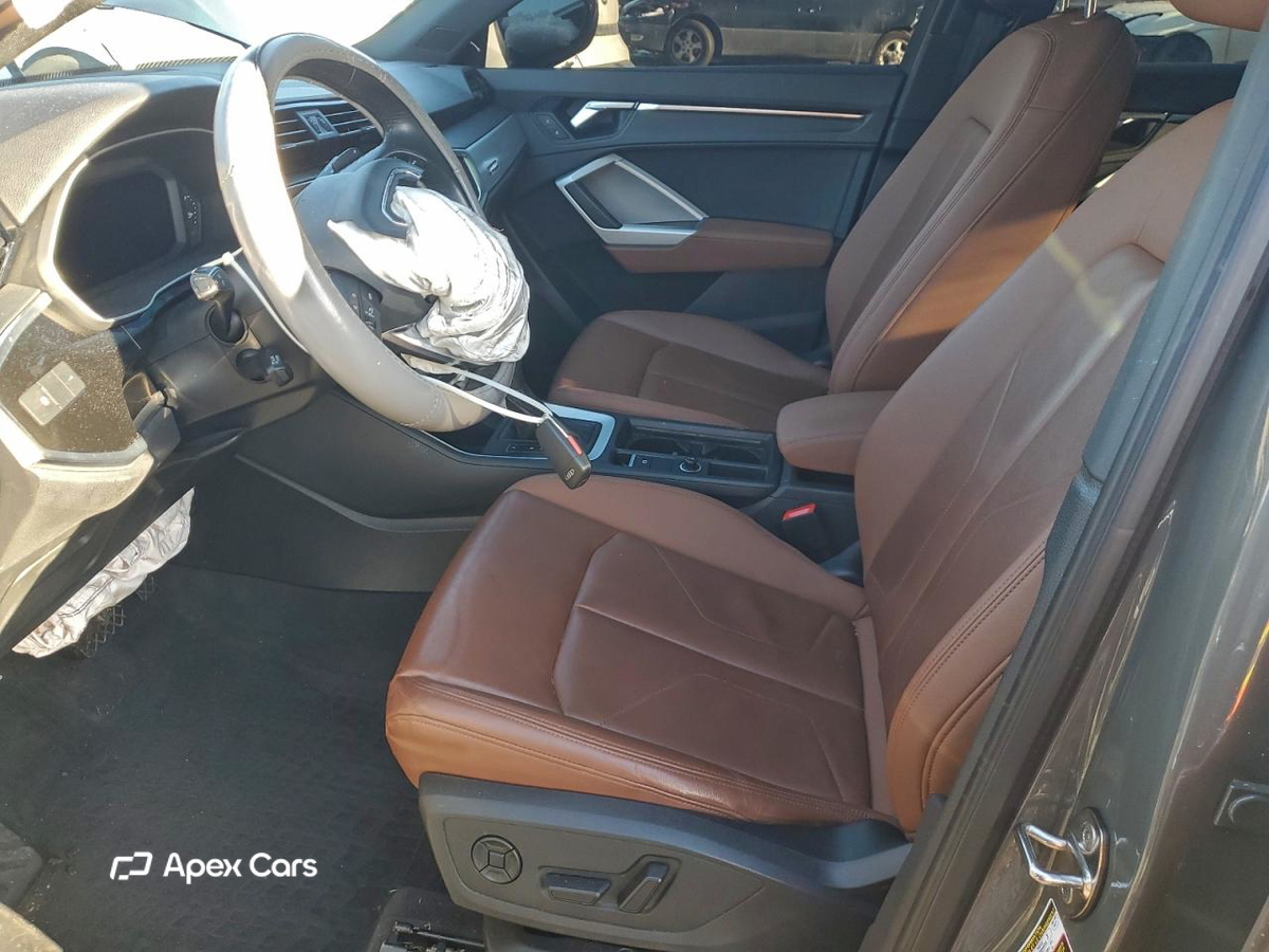 Audi Q3 2021