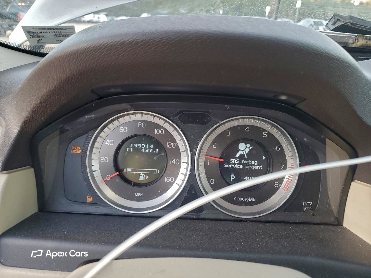 Volvo XC70 2012