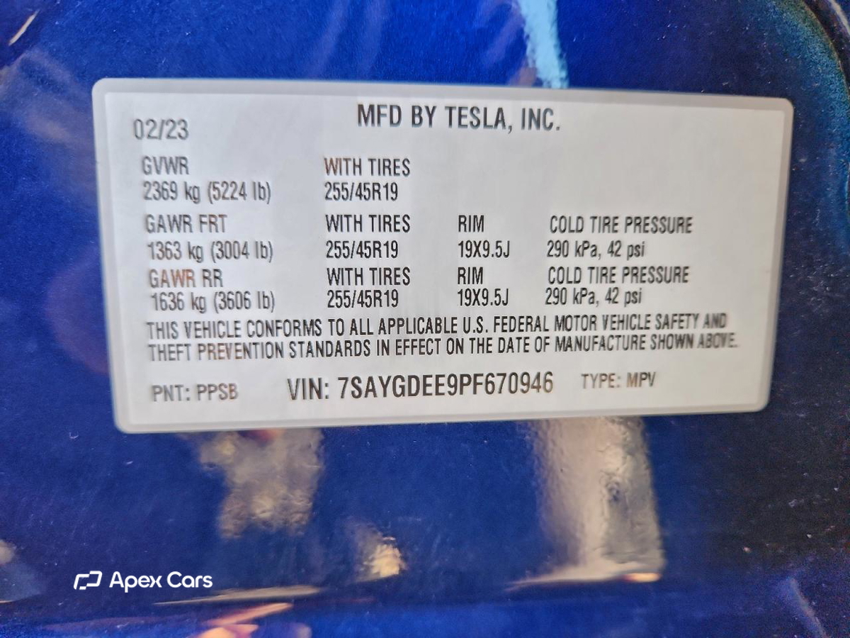 Tesla Model Y 2023