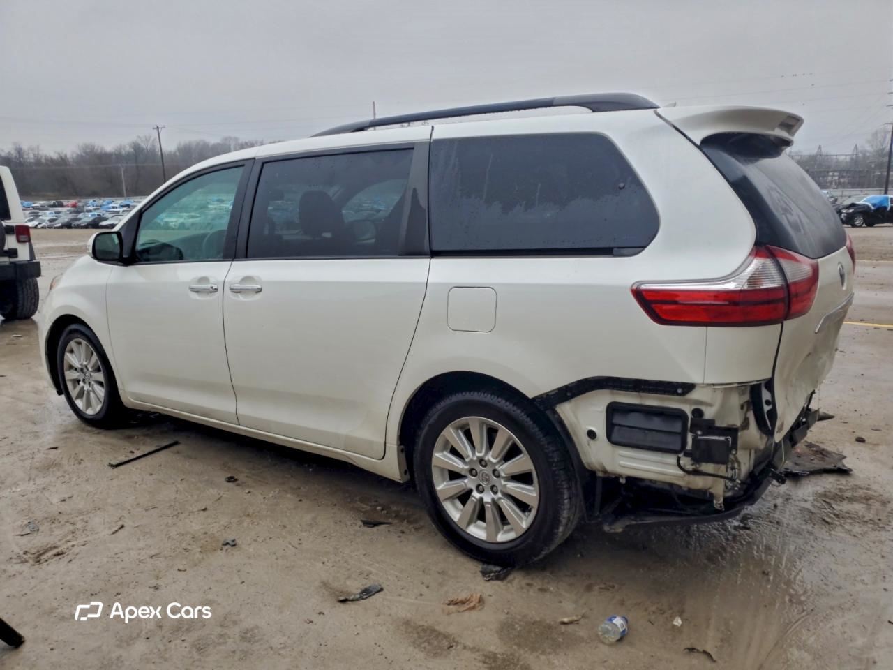 Toyota Sienna 2015