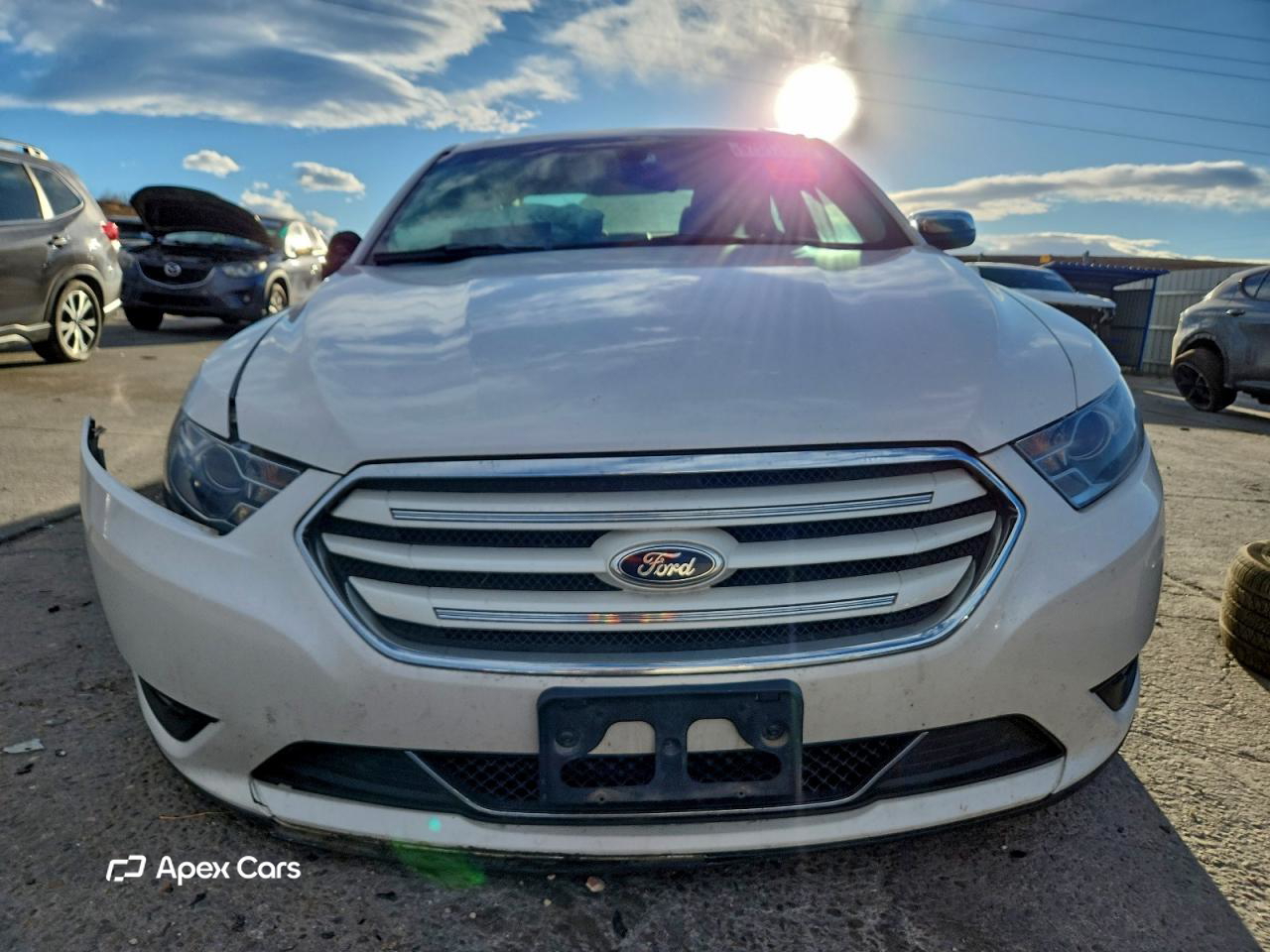 Ford Taurus 2015