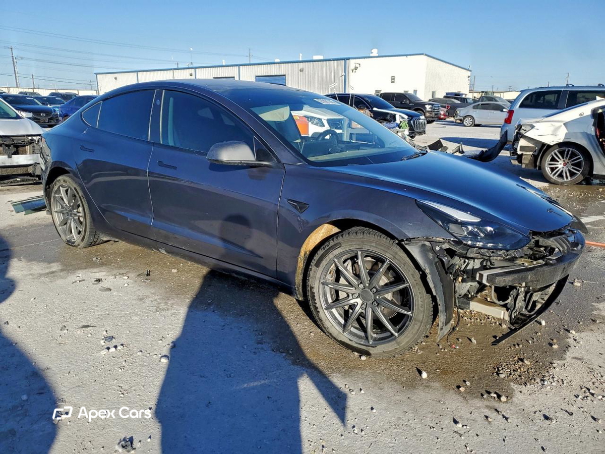 Tesla Model 3 2023