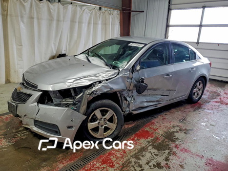 Chevrolet Cruze 2013 - Image 1 of 13