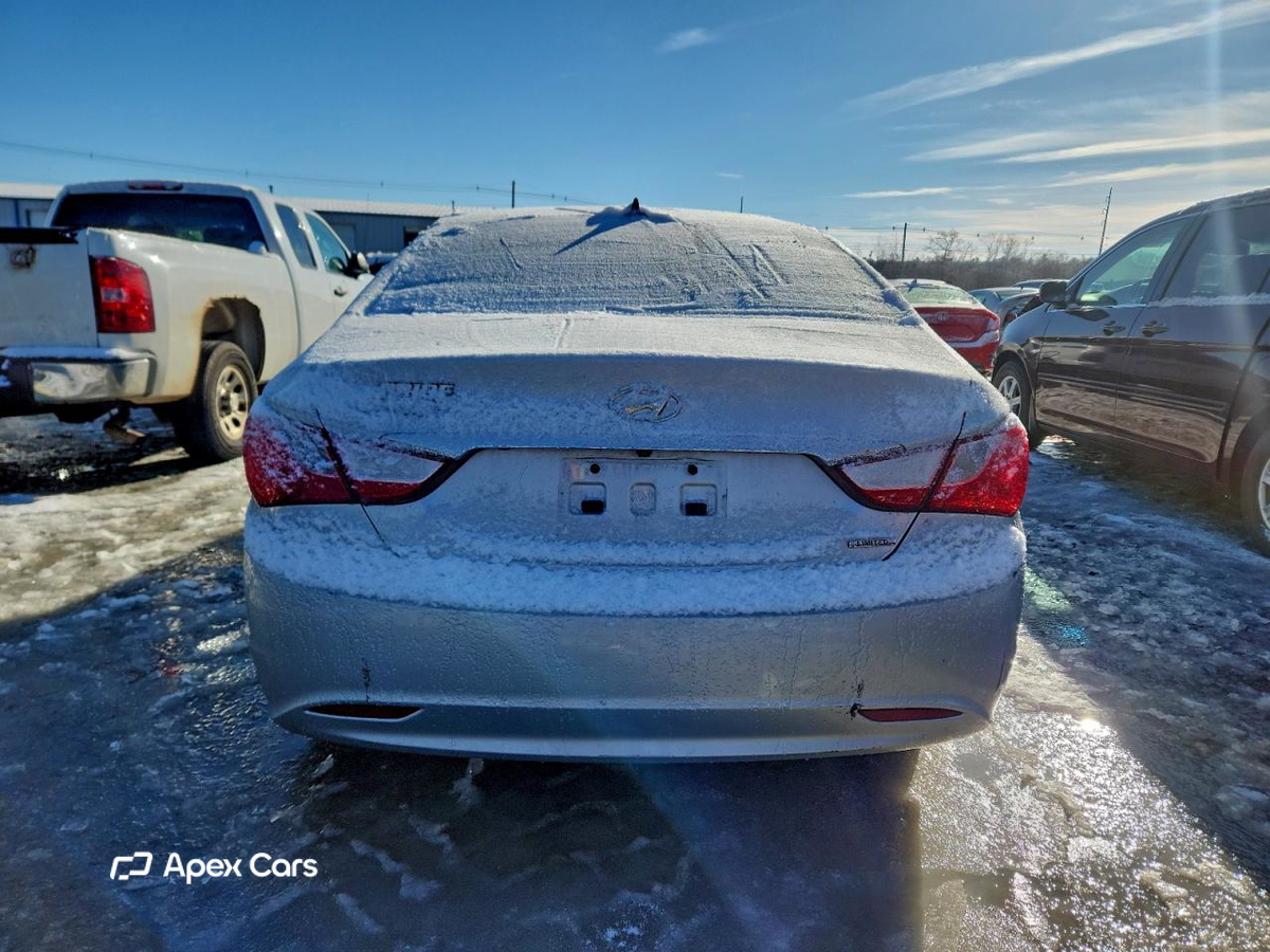 Hyundai Sonata 2013