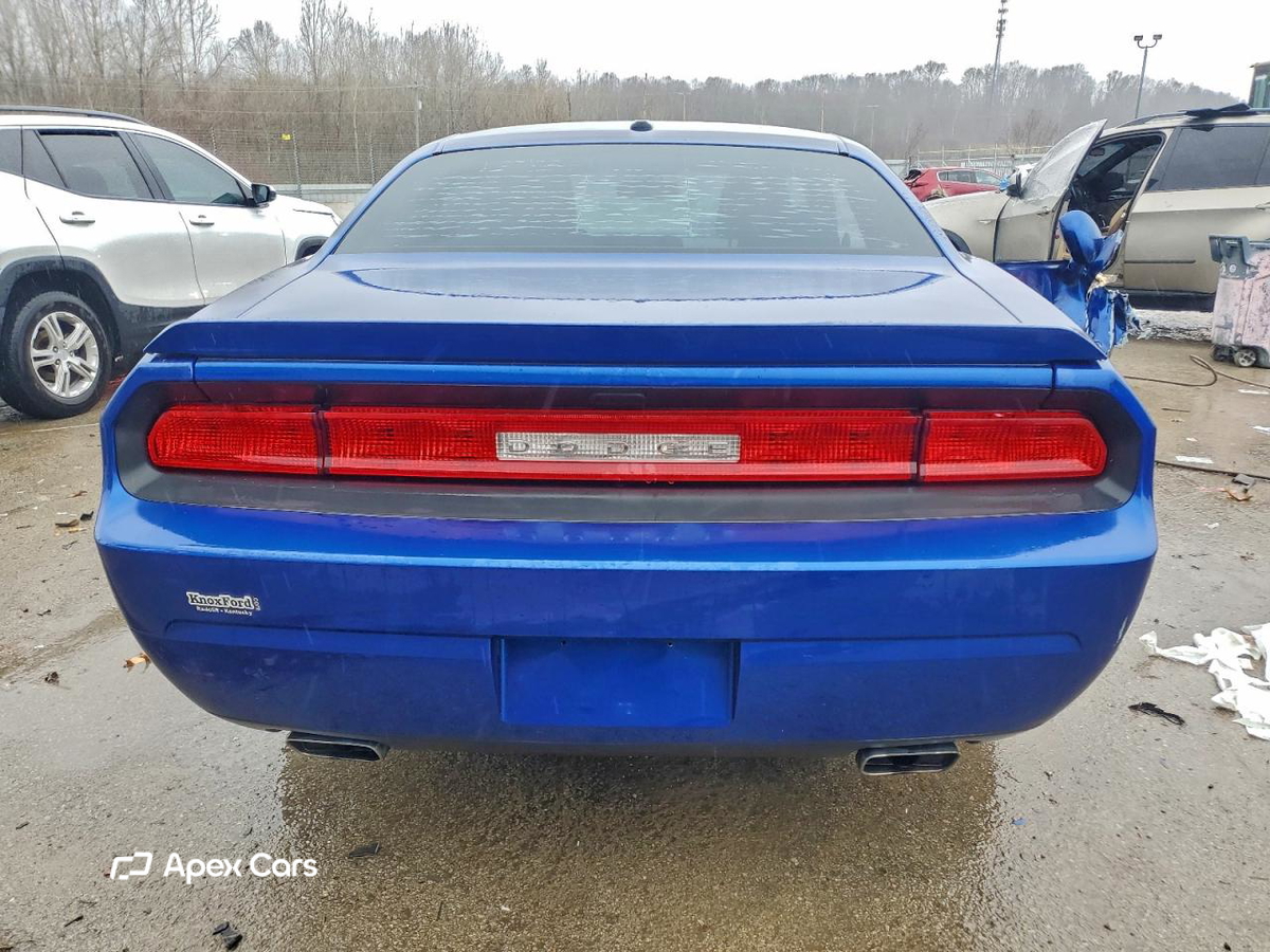 Dodge Challenger 2012