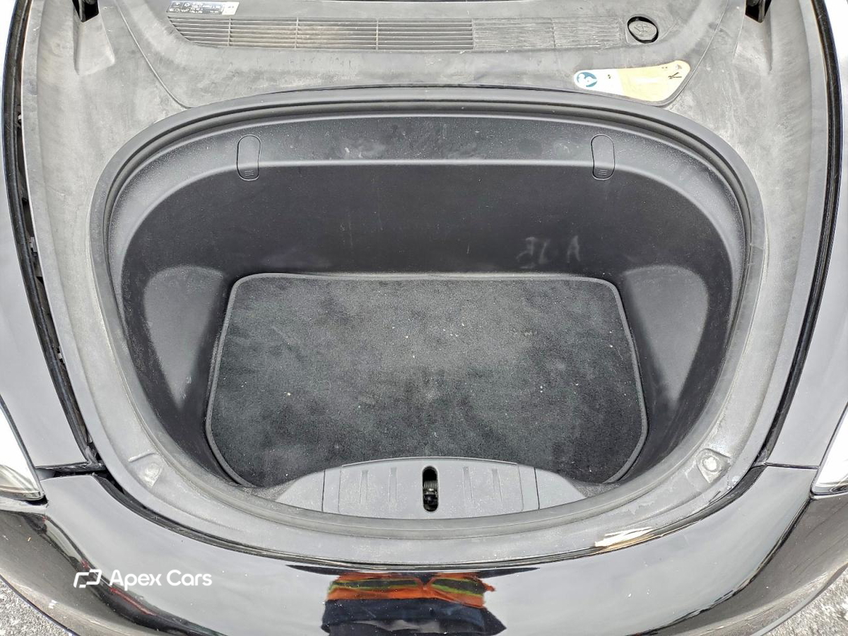 Tesla Model 3 2017