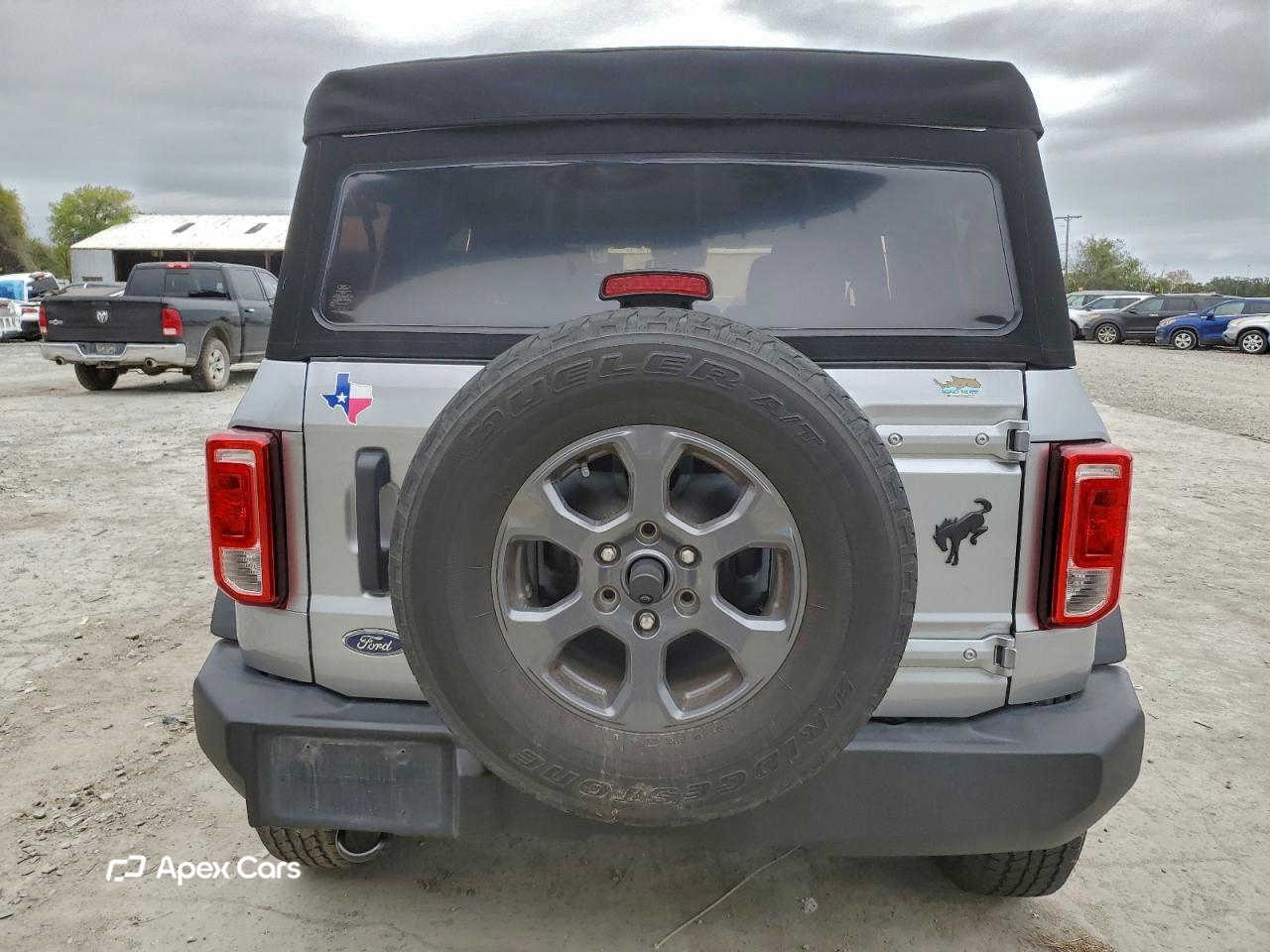 Ford Bronco 2022