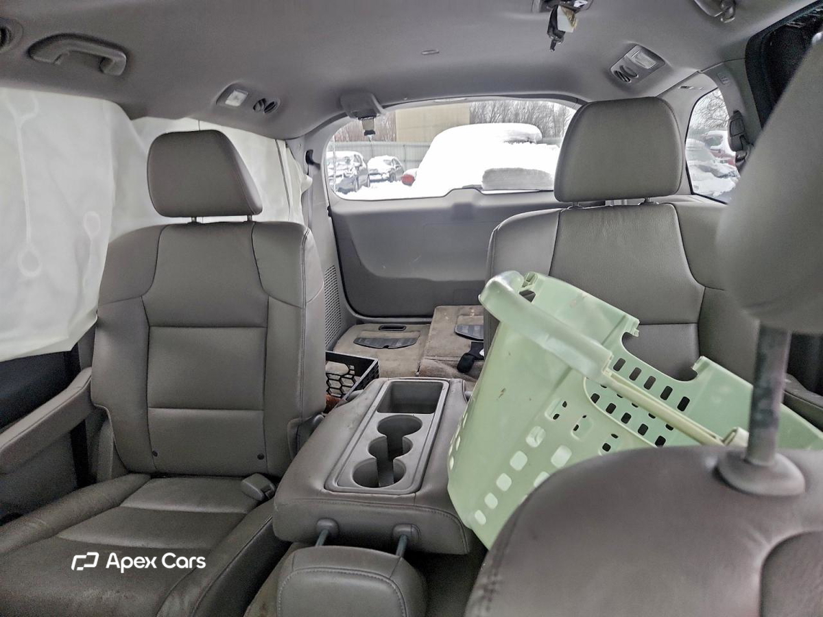 Honda Odyssey 2016