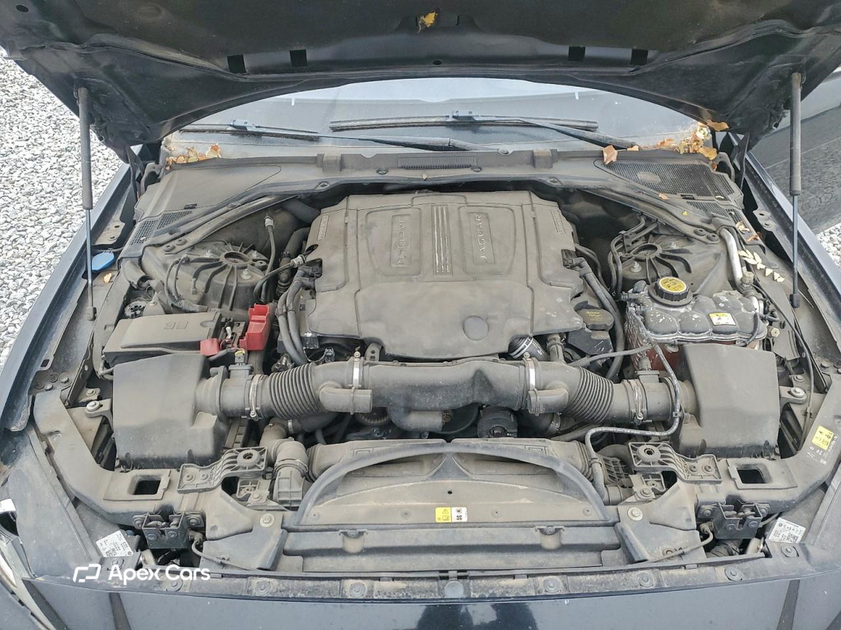Jaguar XE 2017