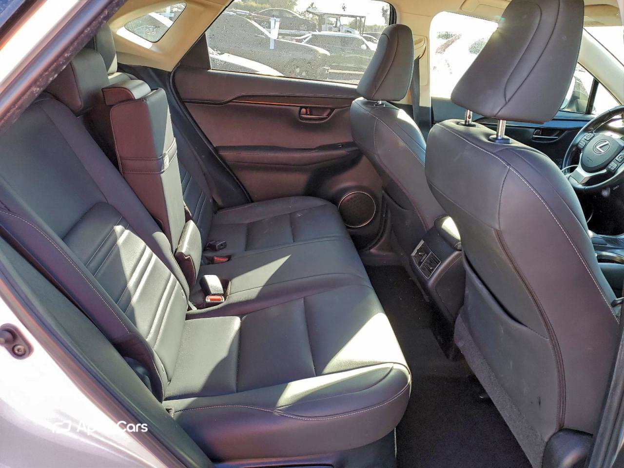 Lexus NX 2020