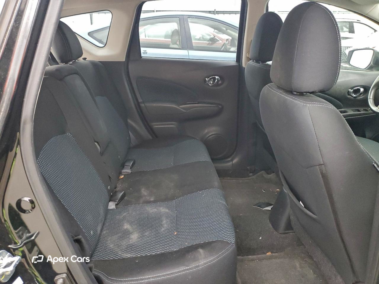 Nissan Versa 2015