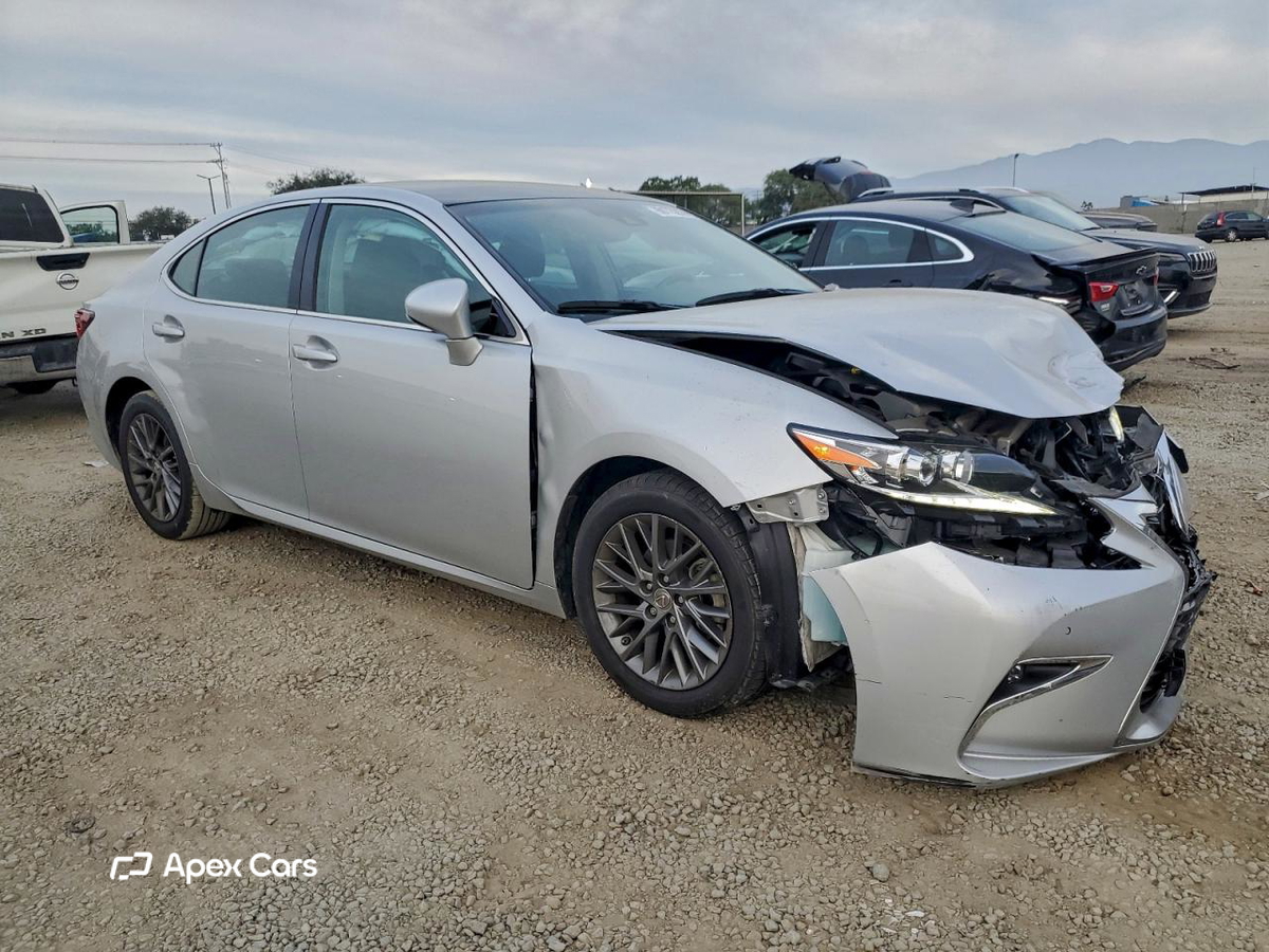 Lexus ES 2018