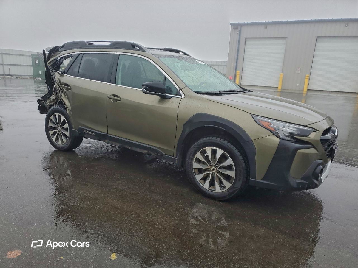 Subaru Outback 2025