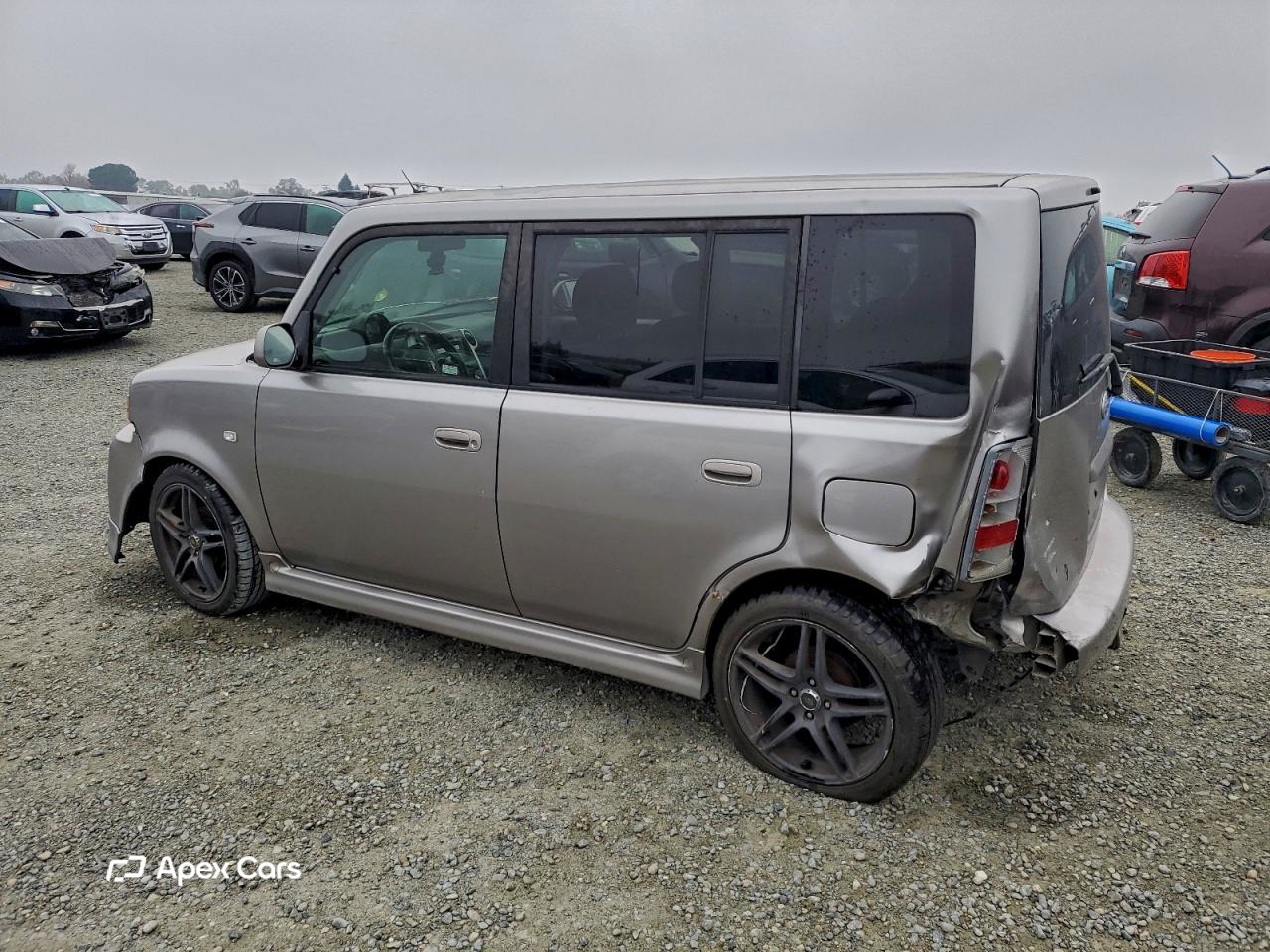 Toyota  2006