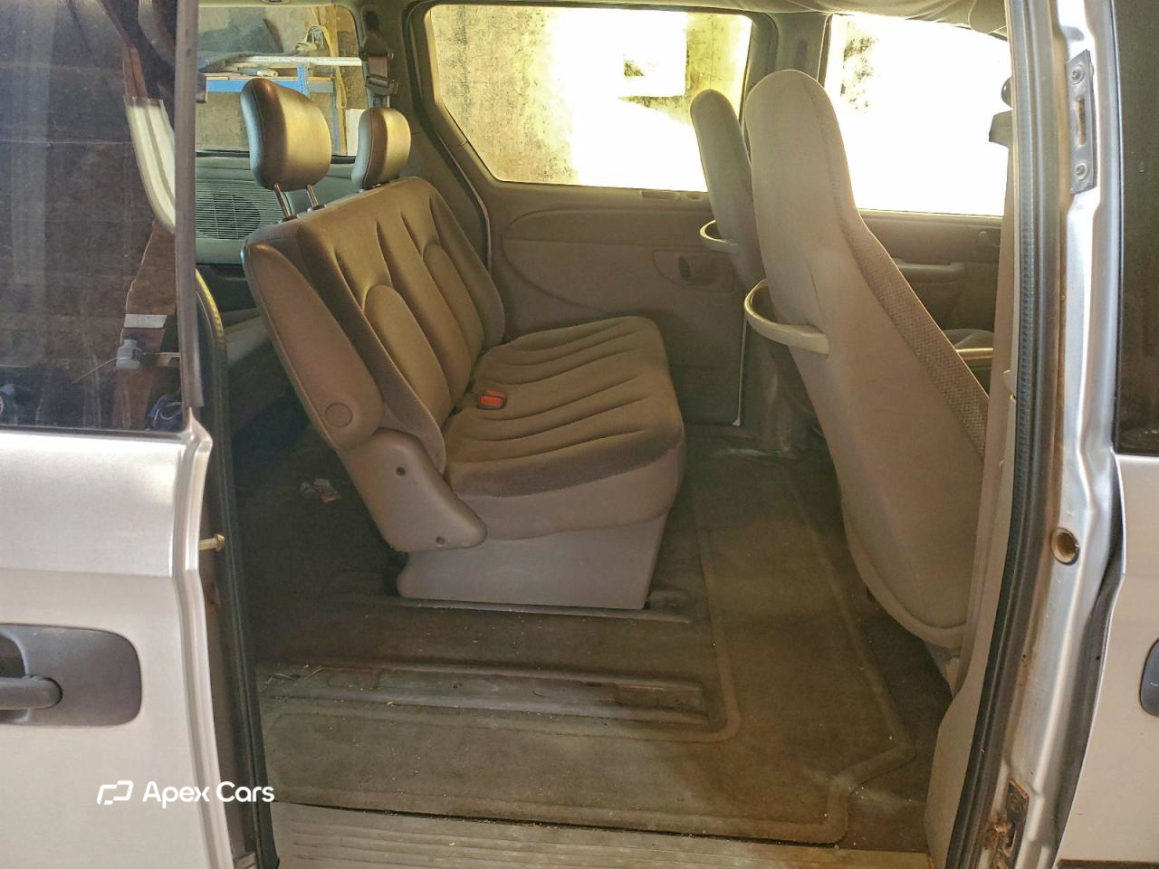 Dodge Caravan 2003