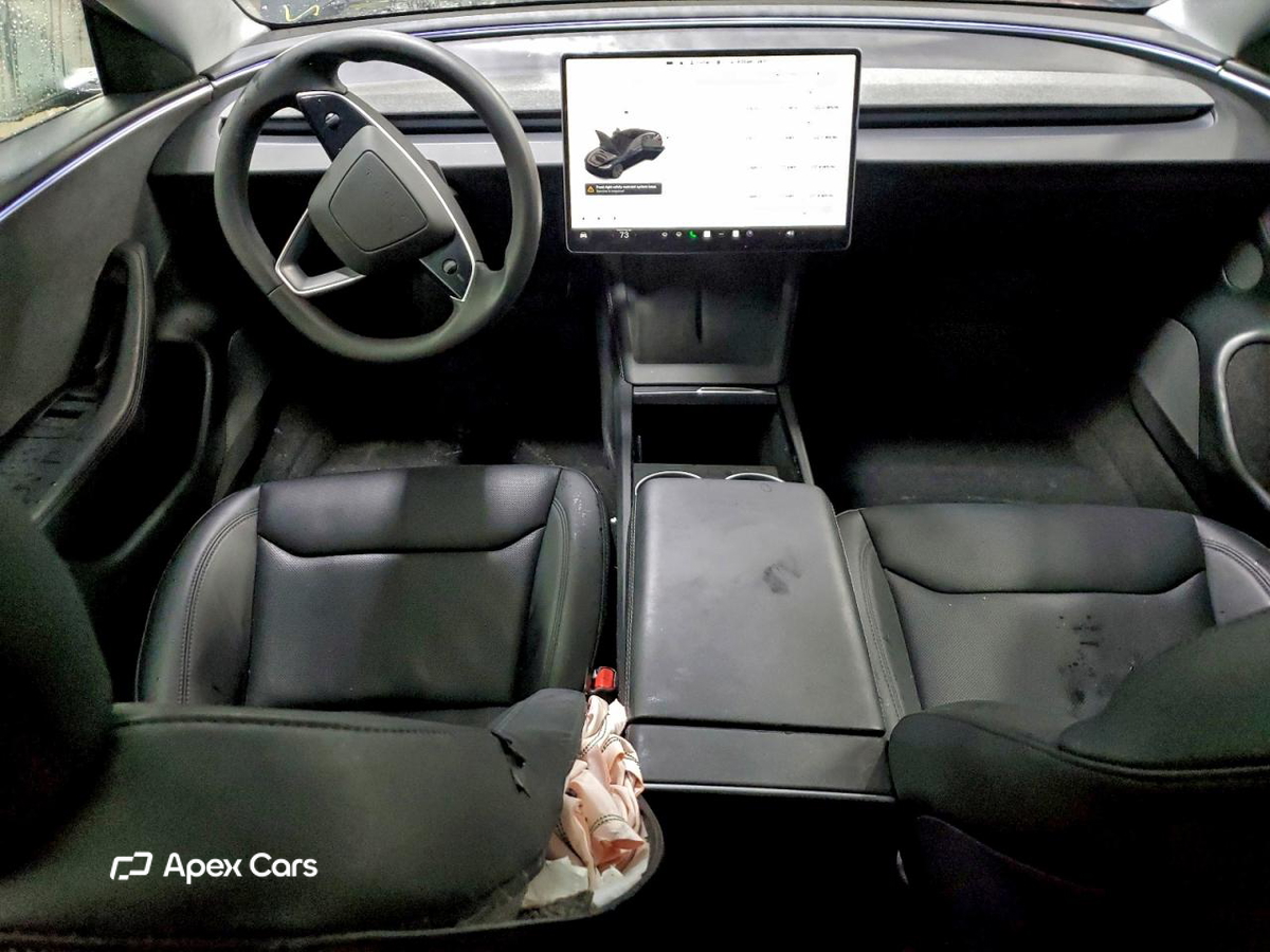 Tesla Model 3 2025