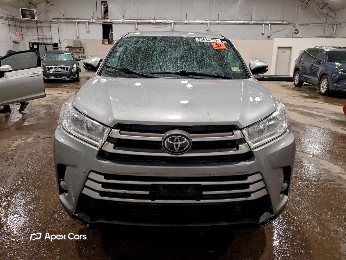 Toyota Highlander 2019