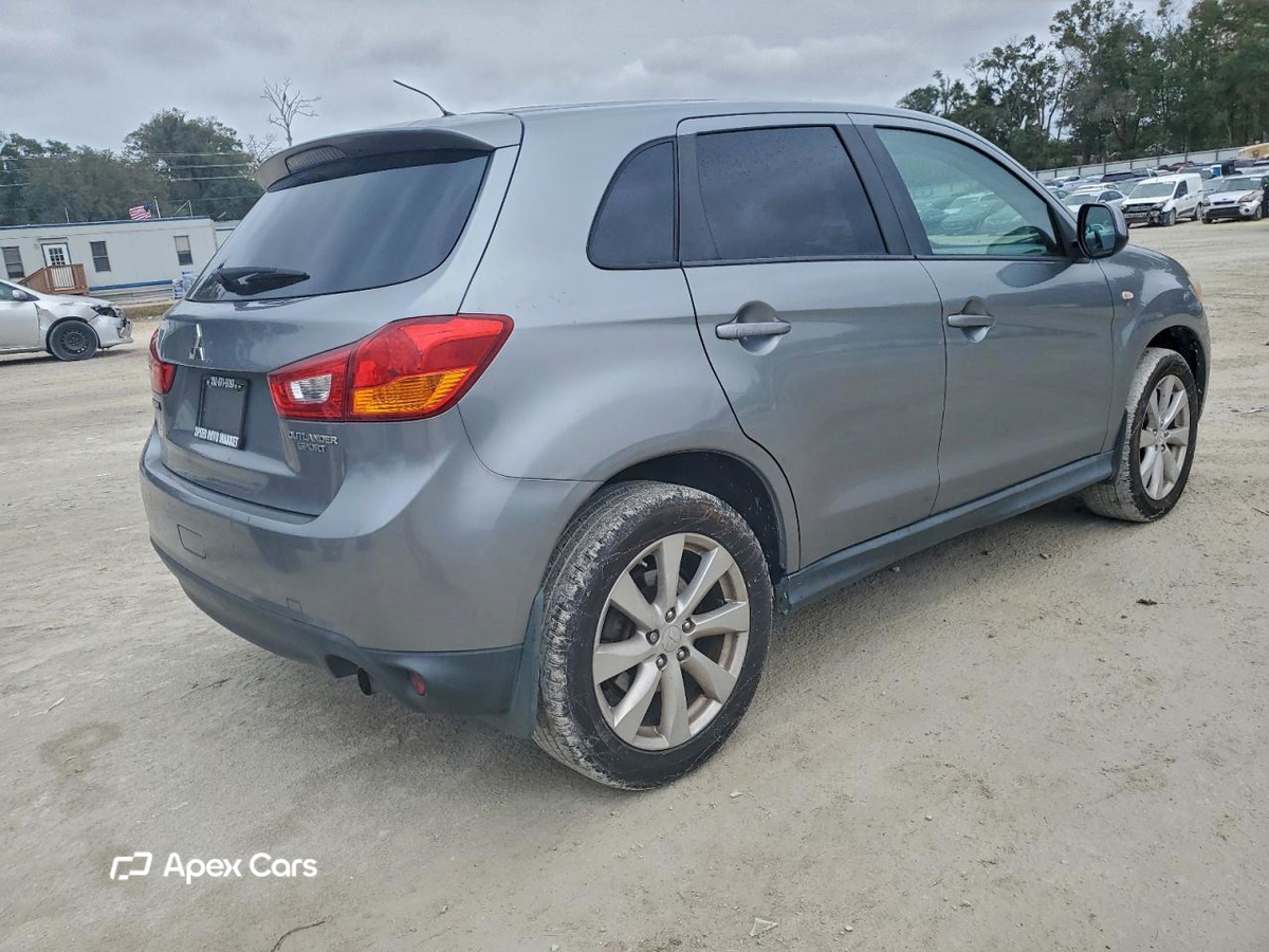 Mitsubishi Outlander 2014