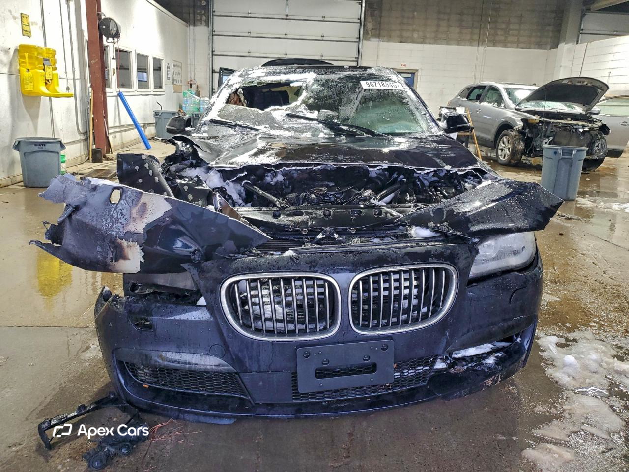 BMW Series 7 2014