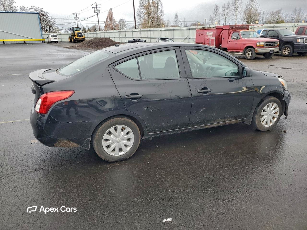 Nissan Versa 2014
