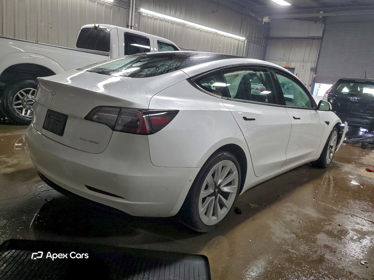 Tesla Model 3 2022