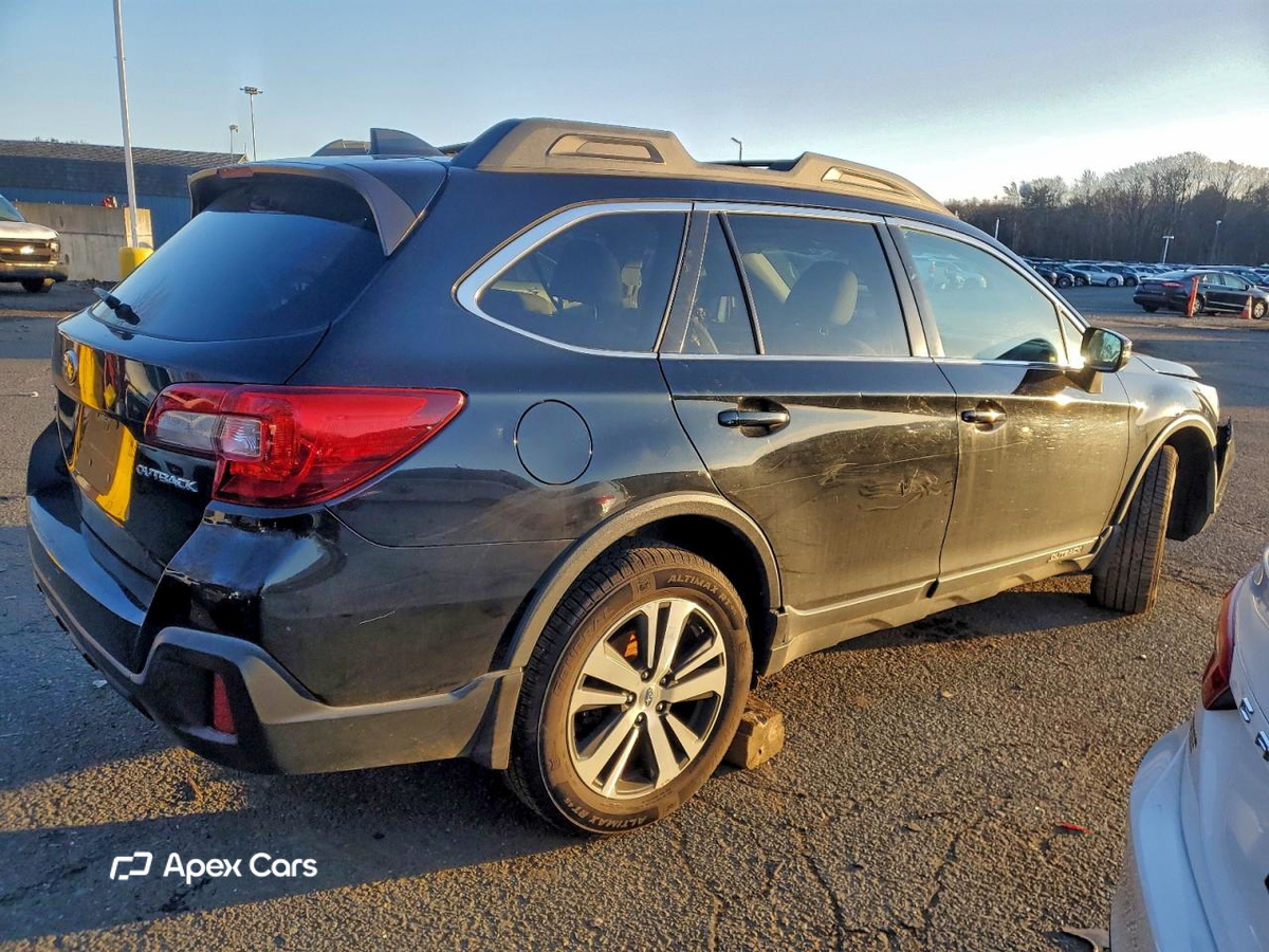 Subaru Outback 2018