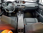 Lexus UX 2021
